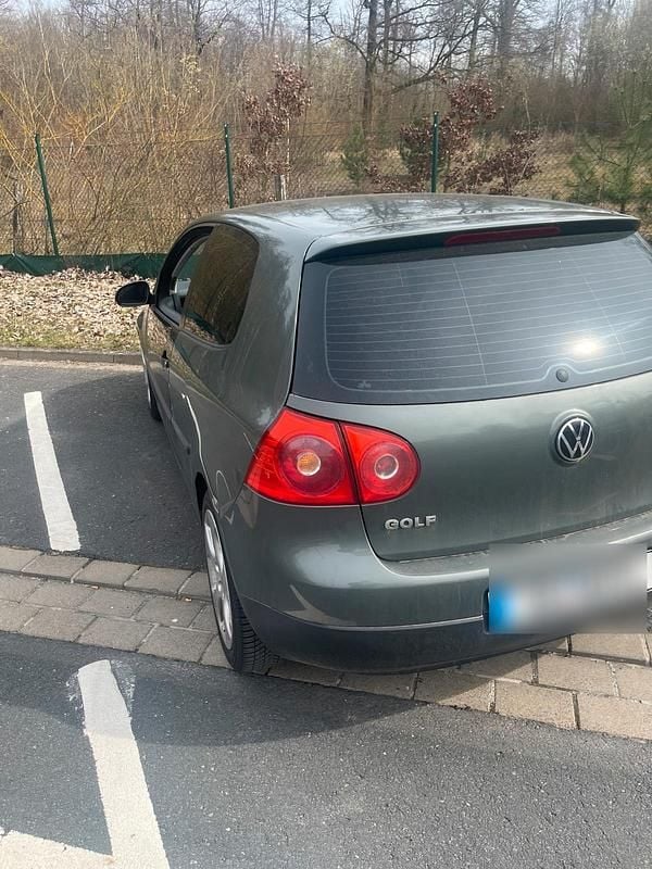 Gebraucht VW Golf IV 105 PS (77 kW) 2004 Andere farben Limousine