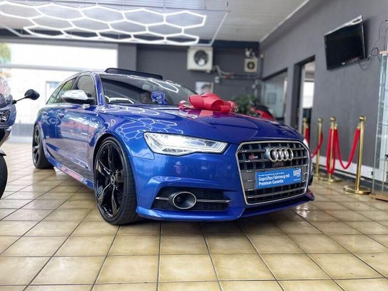 Blau Gebraucht 2014 Audi V8 Ambiente Limousine | 29.990 € - Bild 1/4