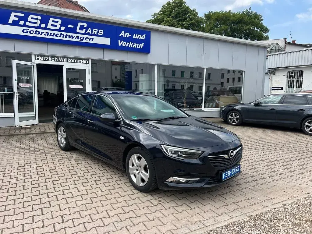 Gebraucht Opel Insignia Dynamic 165 PS (121 kW) 2018 Blau Limousine