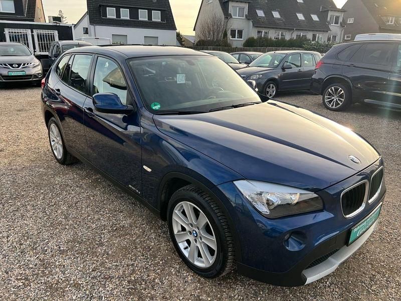 Gebraucht BMW X1 Sport Line 143 PS (105 kW) 2011 Blau SUV