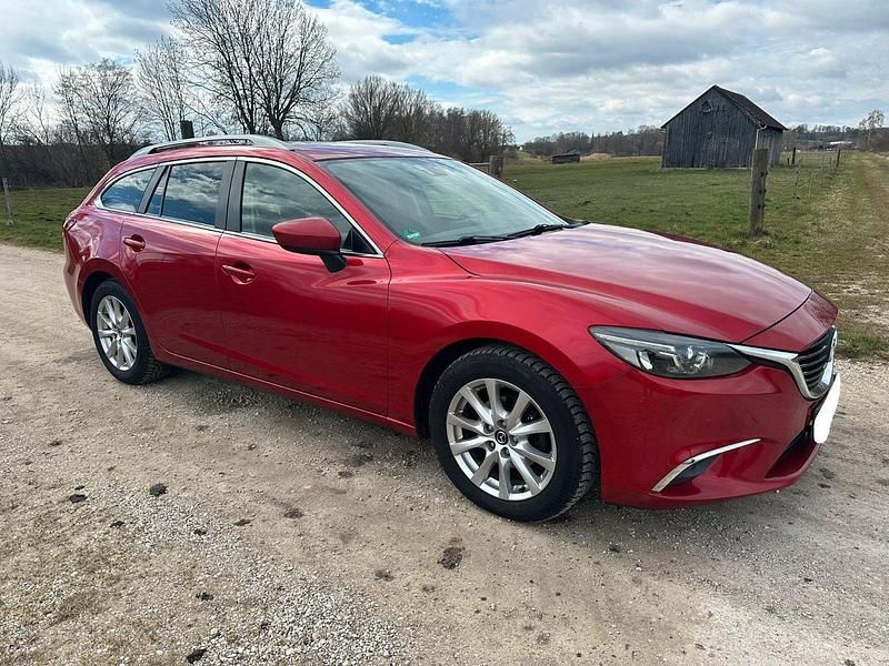 Gebraucht Mazda 6 150 PS (110 kW) 2015 Rot Kombi