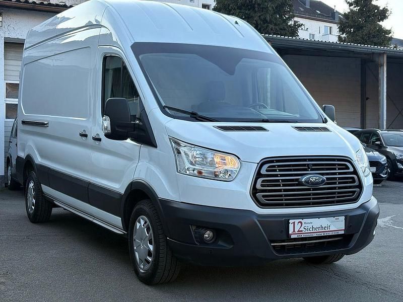 Gebraucht Ford Transit 170 PS (125 kW) 2019 Weiß Van / Kleinbus