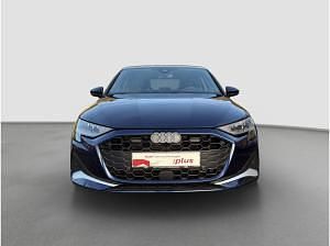 Gebraucht Audi A3 Advanced Plus 150 PS (110 kW) 2025 Blau (navarrablau) Limousine
