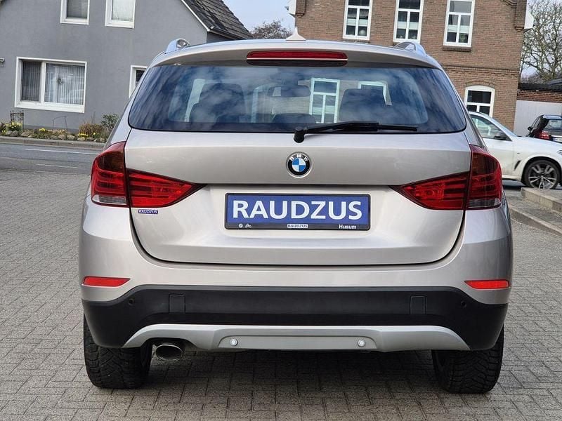 Gebraucht BMW X1 184 PS (135 kW) 2014 Kaschmirsilber metallic SUV