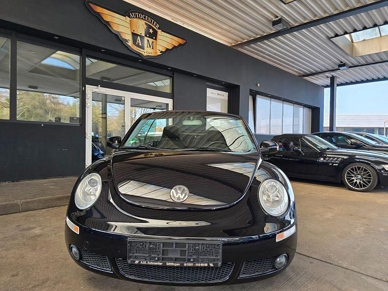 Gebraucht VW New Beetle Cabriolet 102 PS (75 kW) 2007 Deep black perleffekt (metallic) Cabrio