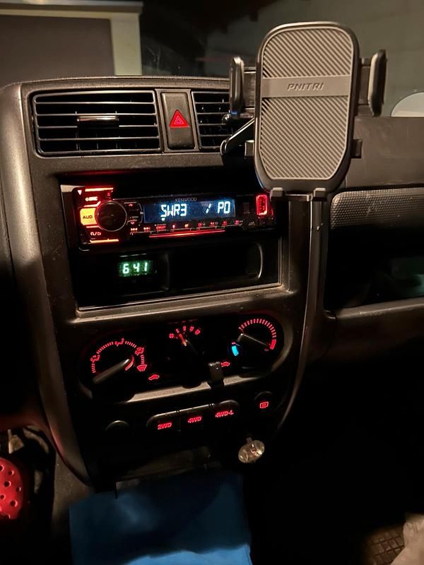 Gebraucht Suzuki Jimny 86 PS (63 kW) 2010 Grün SUV