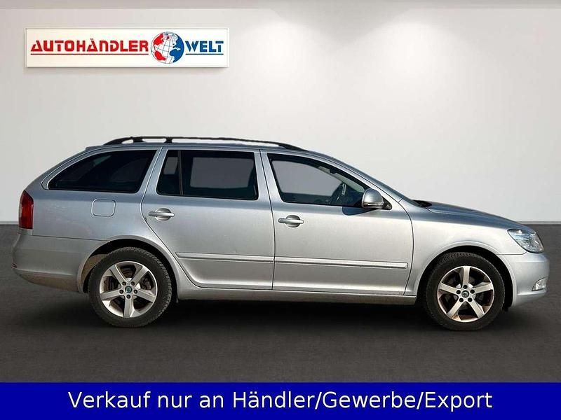 Gebraucht Skoda Octavia 105 PS (77 kW) 2013 Silber Kombi