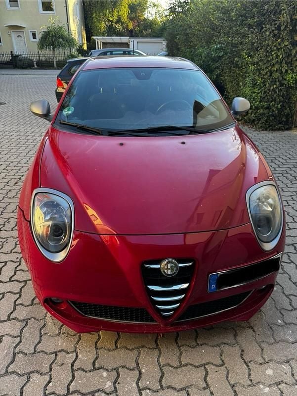 Rot Gebraucht 2011 Alfa Romeo MiTo Kleinwagen | 3.399 € (Fairer Preis) - Bild 1/4