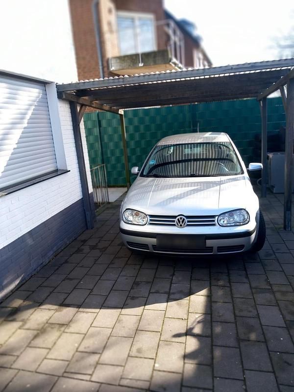 Gebraucht VW Golf IV 110 PS (80 kW) 2001 Silber Kleinwagen