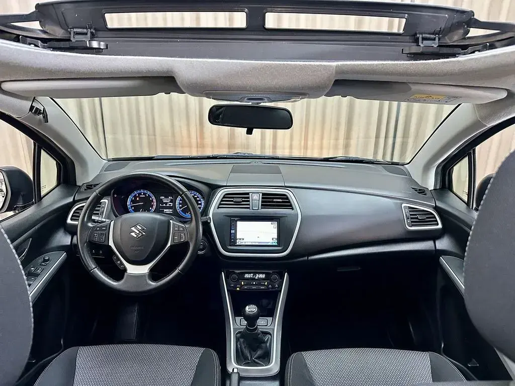 Gebraucht Suzuki SX4 S-Cross Exclusive 120 PS (88 kW) 2016 Schwarz SUV