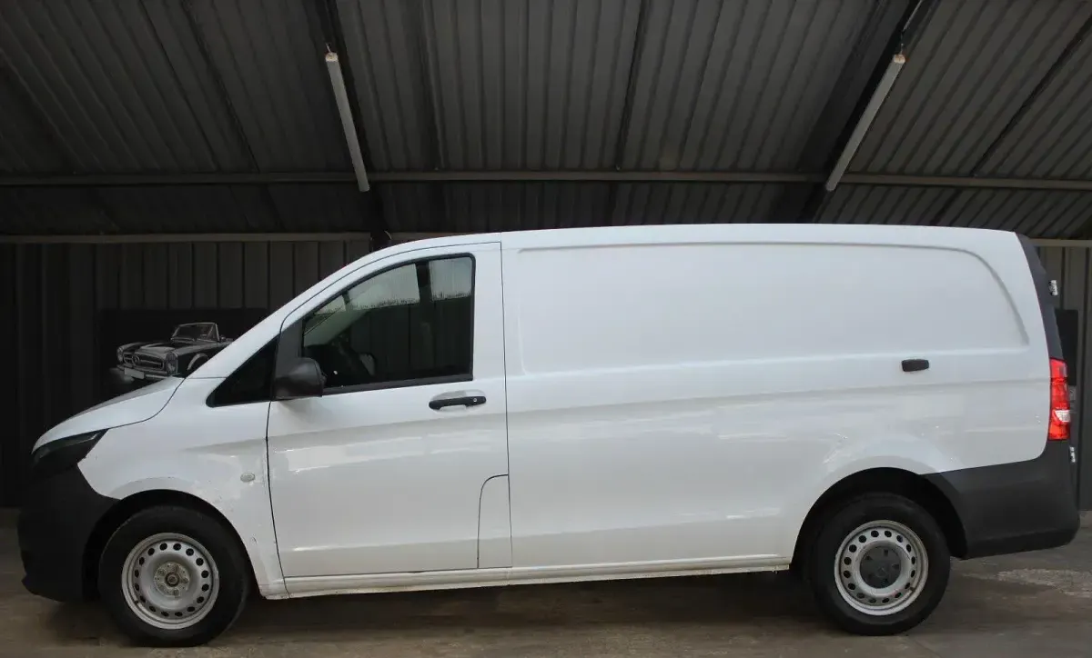 Gebraucht Mercedes Vito 102 PS (75 kW) 2020 Weiß Van