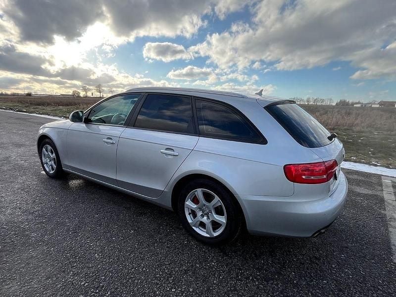 Gebraucht Audi A4 Attraction 143 PS (105 kW) 2008 Silber Kombi