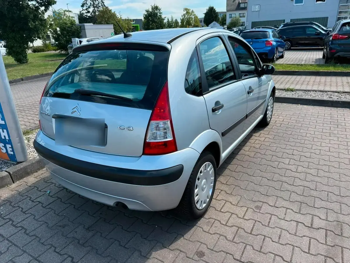 Gebraucht Citroën C3 60 PS (44 kW) 2007 Grau Kleinwagen