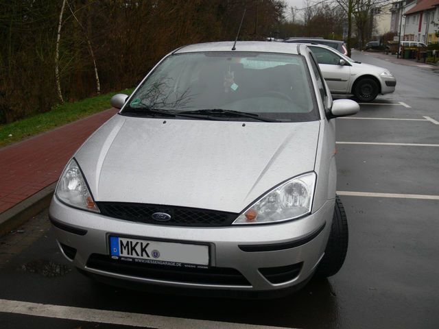 Gebraucht Ford Focus 136 PS (100 kW) 2002 Silber Limousine