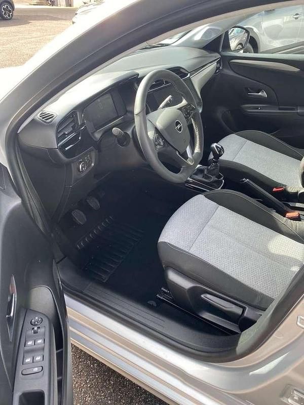 Gebraucht Opel Corsa Edition 101 PS (74 kW) 2024 Kristallsilber Kleinwagen