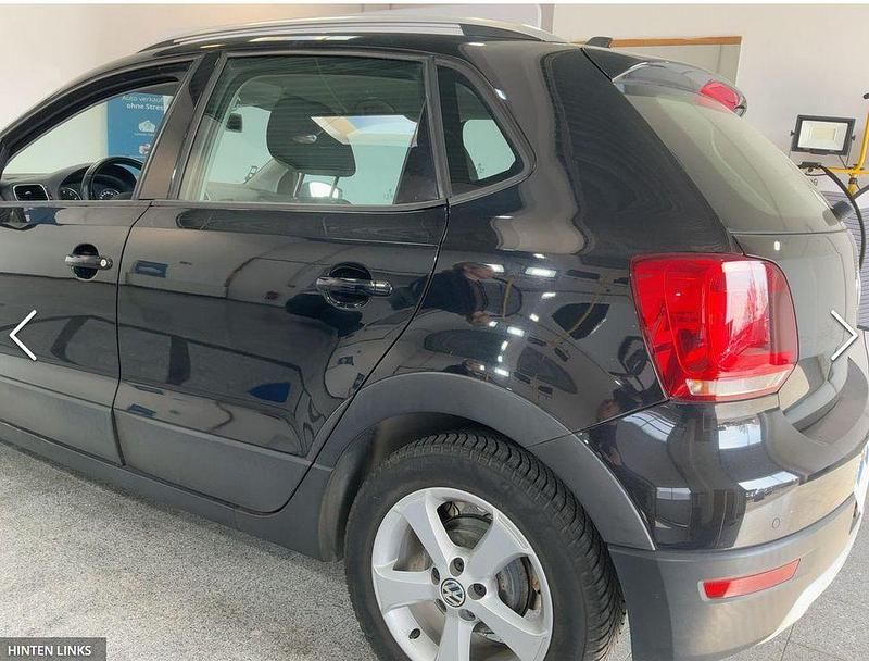 Gebraucht VW Polo Cross 69 PS (50 kW) 2013 Schwarz Kleinwagen