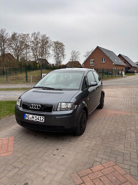 Second-hand Audi A2 75 CP (55 kW) 2002 Gri Hatchback