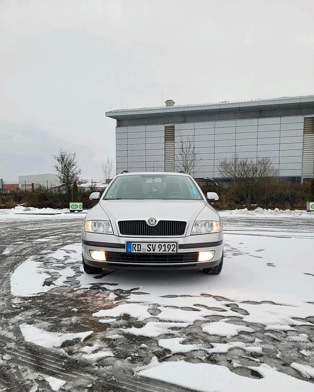 Gebraucht Skoda Octavia 105 PS (77 kW) 2007 Silber Kombi