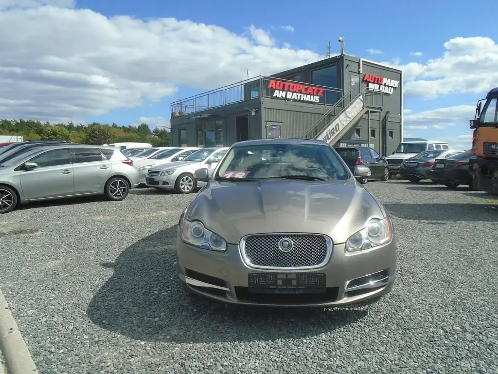 Gebraucht Jaguar XF Premium Luxury 238 PS (175 kW) 2008 Grau Limousine