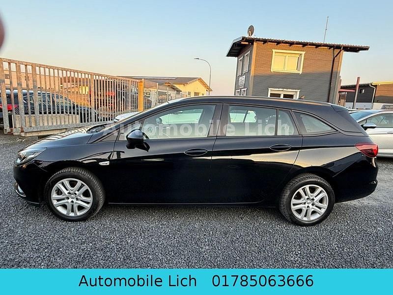 Gebraucht Opel Astra Edition 136 PS (100 kW) 2019 Schwarz Kombi