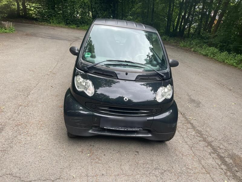 Schwarz Gebraucht 2005 Smart ForTwo Coupé Coupé | 1.550 € - Bild 1/4