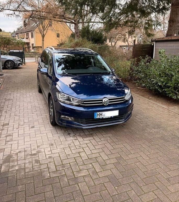 Gebraucht VW Touran Sound 150 PS (110 kW) 2017 Blau Van / Kleinbus