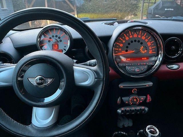 Gebraucht Mini Cooper 120 PS (88 kW) 2007 Rot Kleinwagen