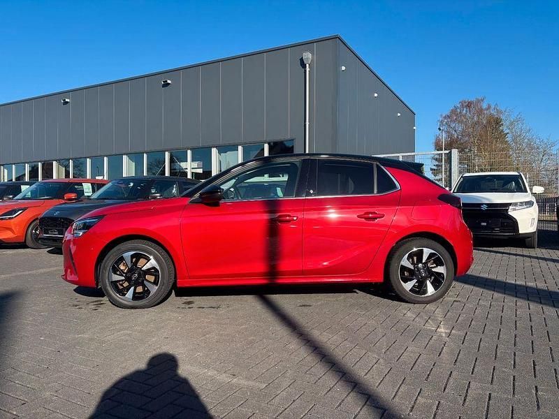 Gebraucht Opel Corsa-e Elegance 100 kW (136 PS) 2022 Rot Kleinwagen