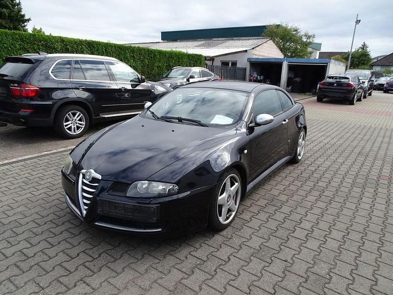 Gebraucht Alfa Romeo GT Progression 166 PS (122 kW) 2007 Schwarz Coupé