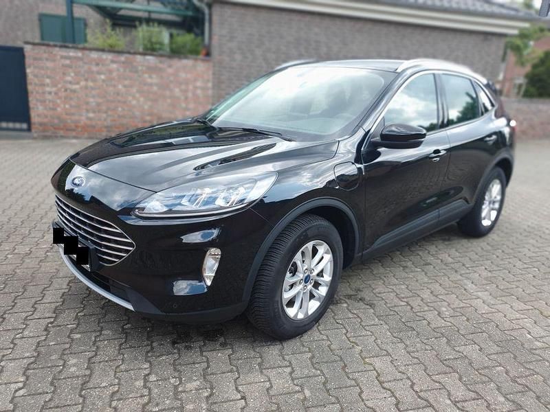 Schwarz Gebraucht 2022 Ford Kuga Titanium SUV | 24.200 € (Superpreis) - Bild 1/4