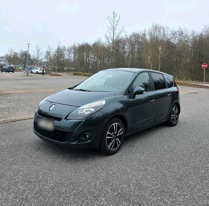 Gebraucht Renault Scénic III 110 PS (80 kW) 2010 Van / Kleinbus