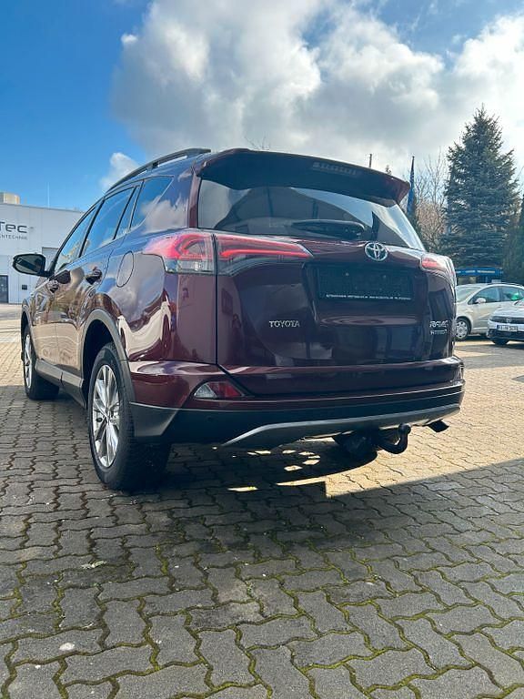 Gebraucht Toyota RAV4 Hybrid Edition-S 155 PS (114 kW) 2017 Rot SUV