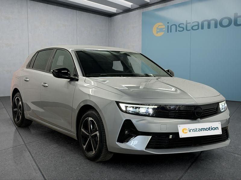 Gebraucht Opel Astra 131 PS (96 kW) 2025 Andere Limousine
