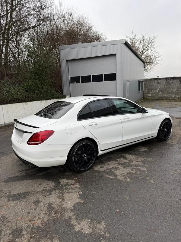 Gebraucht Mercedes C220 170 PS (125 kW) 2016 Weiß Limousine