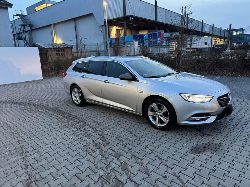 Gebraucht Opel Insignia Edition 170 PS (125 kW) 2018 Silber Kombi