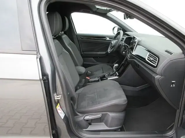 Gebraucht VW T-Roc R-line 150 PS (110 kW) 2025 Grau SUV