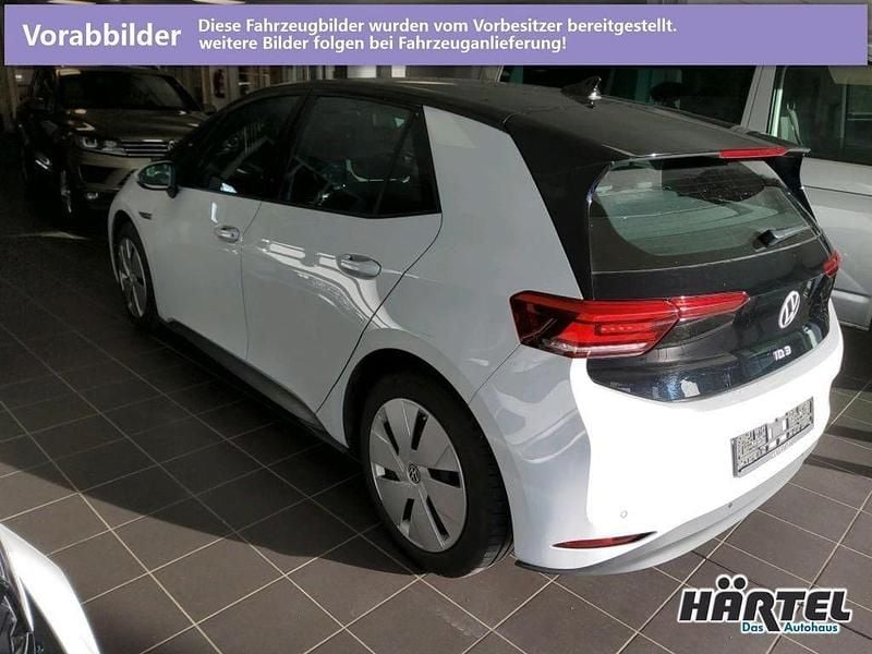 Gebraucht VW ID.3 Pure 110 kW (150 PS) 2022 Gletscherweiss (white), metallic Kleinwagen