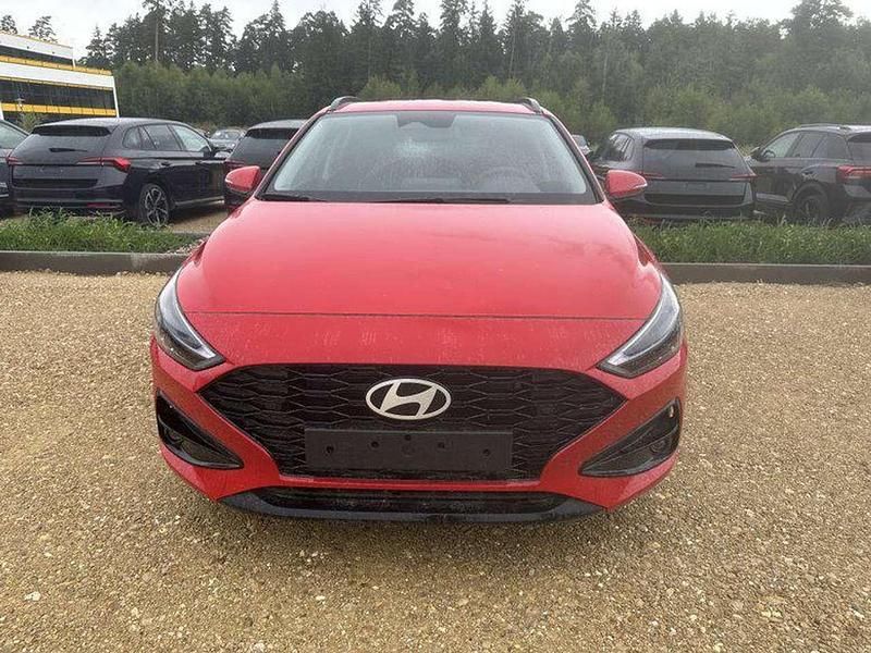 Engine red Neu 2025 Hyundai i30 Kombi | 25.441 € (Guter Preis) - Bild 1/4