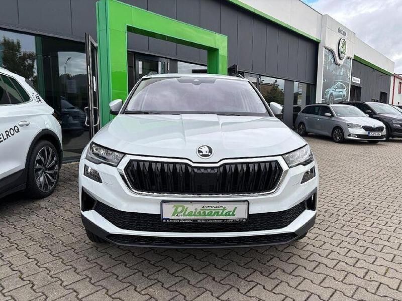 Gebraucht Skoda Karoq Ambition 150 PS (110 kW) 2024 Moonweiss metallic SUV