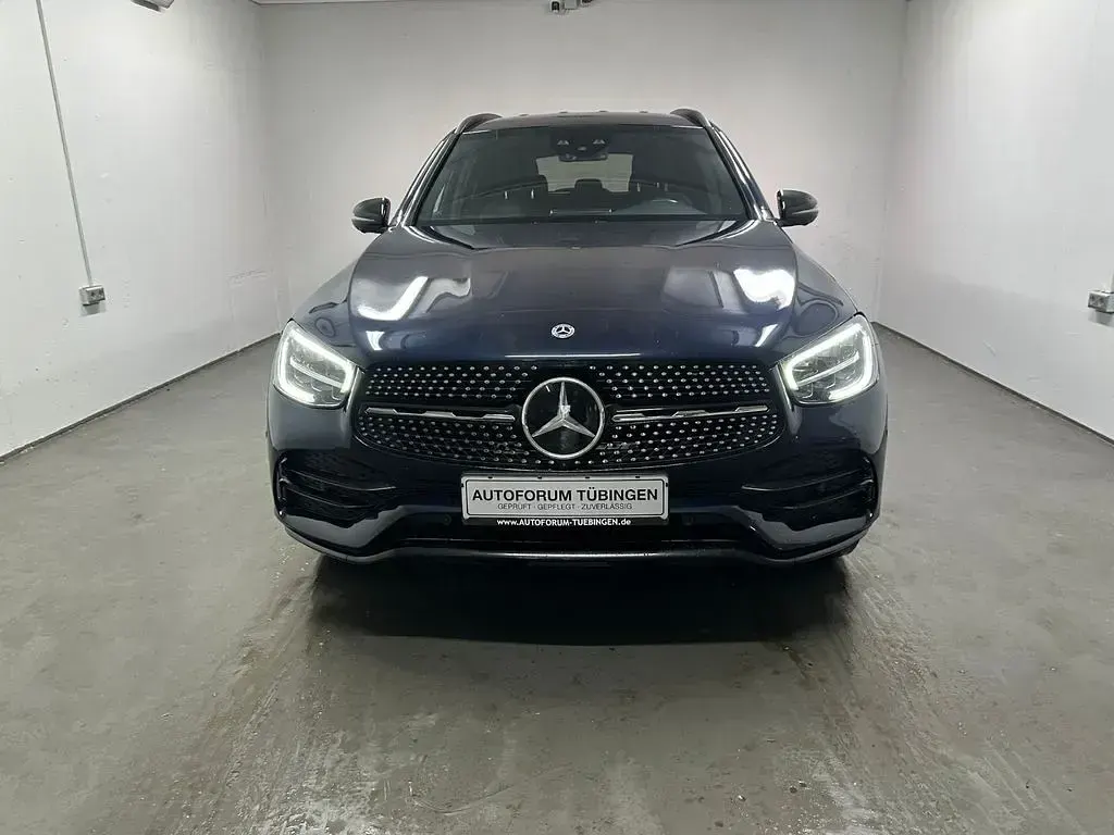 Gebraucht Mercedes GLC220 AMG line 194 PS (142 kW) 2022 Blau SUV