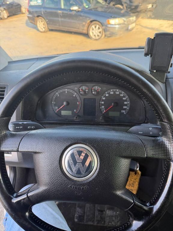 Second-hand VW T5 174 CP (127 kW) 2003 Gri Van