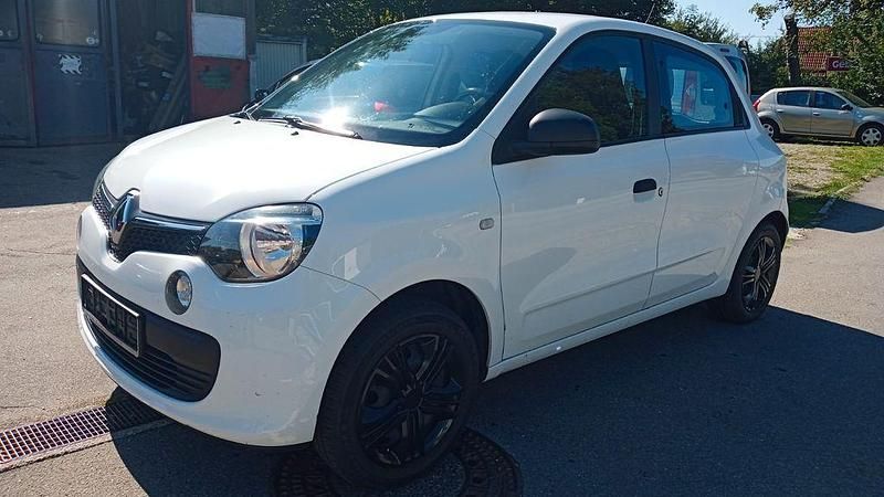 Weiß Gebraucht 2016 Renault Twingo Life Kleinwagen | 3.990 € (Fairer Preis) - Bild 1/4