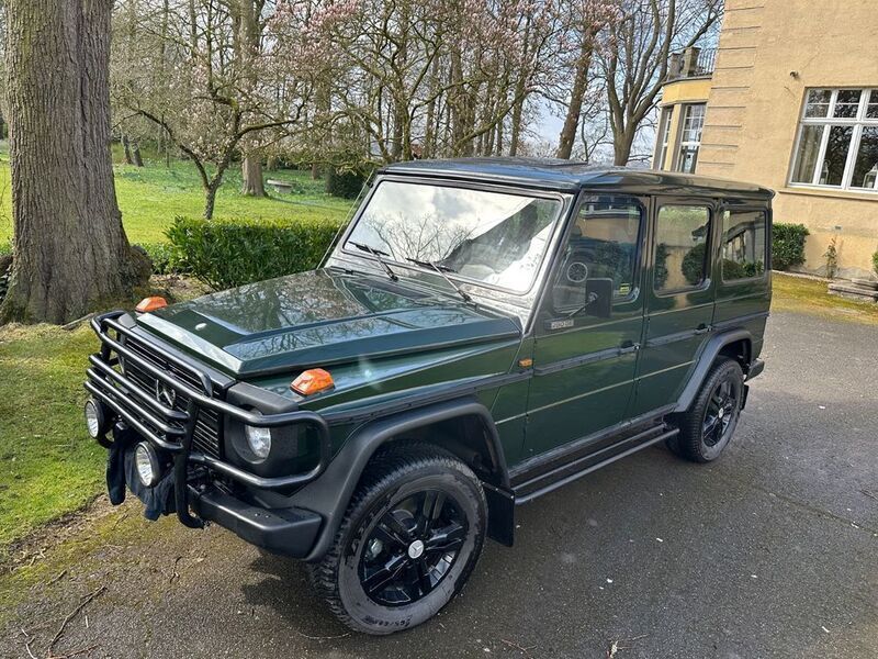 Grün Gebraucht 1986 Mercedes G280 SUV | 44.000 € - Bild 1/4
