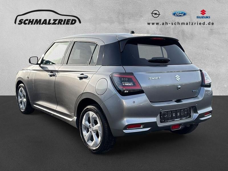 Neu Suzuki Swift Comfort 83 PS (61 kW) 2025 Schwarz Limousine