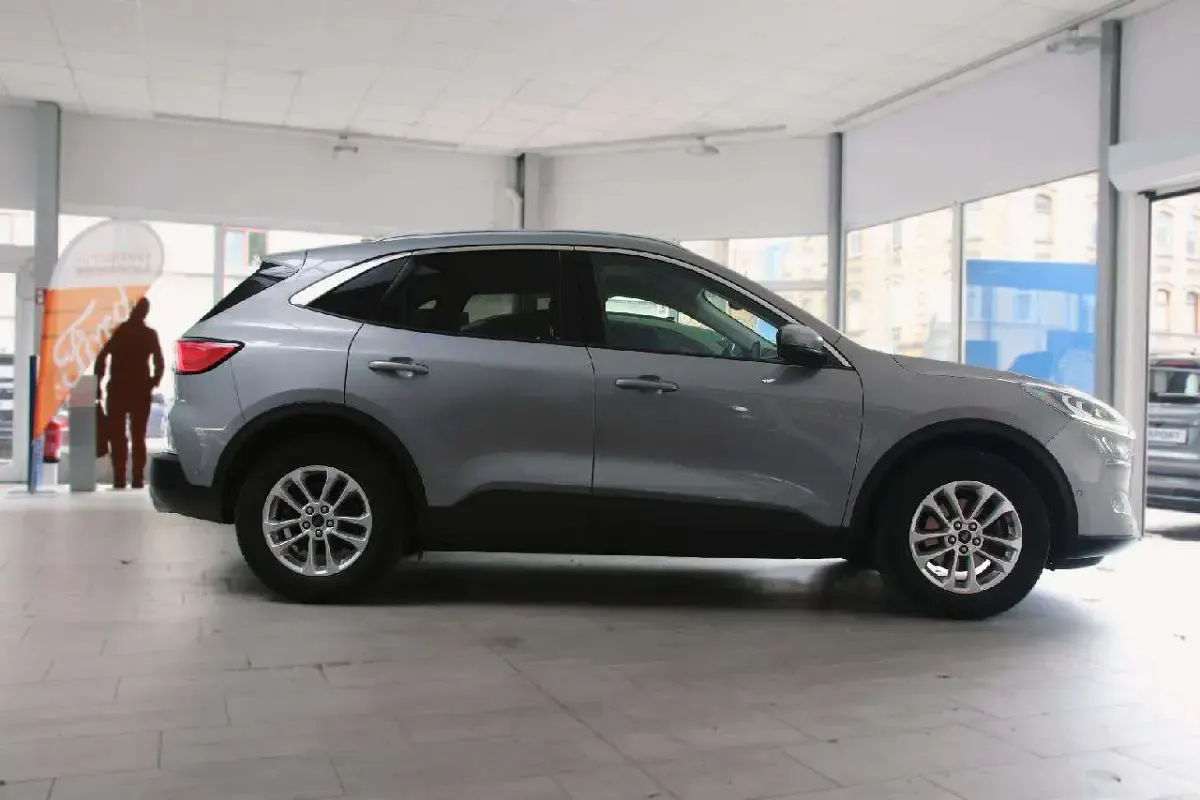 Gebraucht Ford Kuga Titanium X 190 PS (139 kW) 2022 Solarsilber SUV