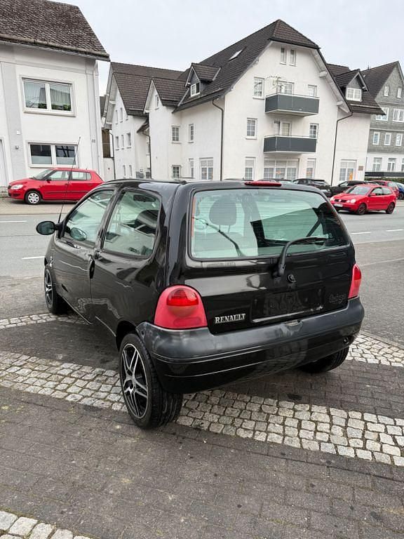Gebraucht Renault Twingo 75 PS (55 kW) 2004 Schwarz Kleinwagen