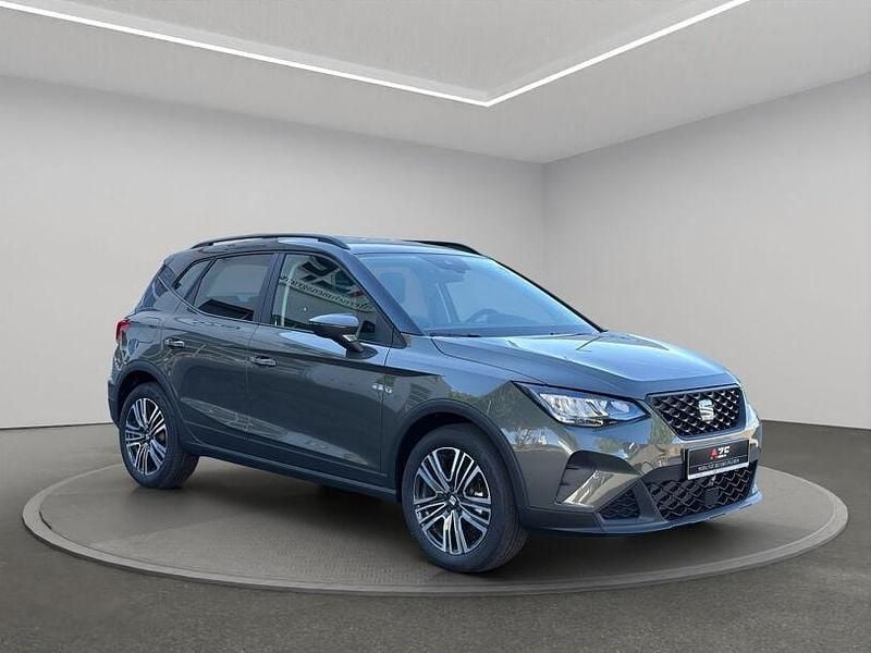 Gebraucht Seat Arona Style 116 PS (85 kW) 2025 Grau SUV