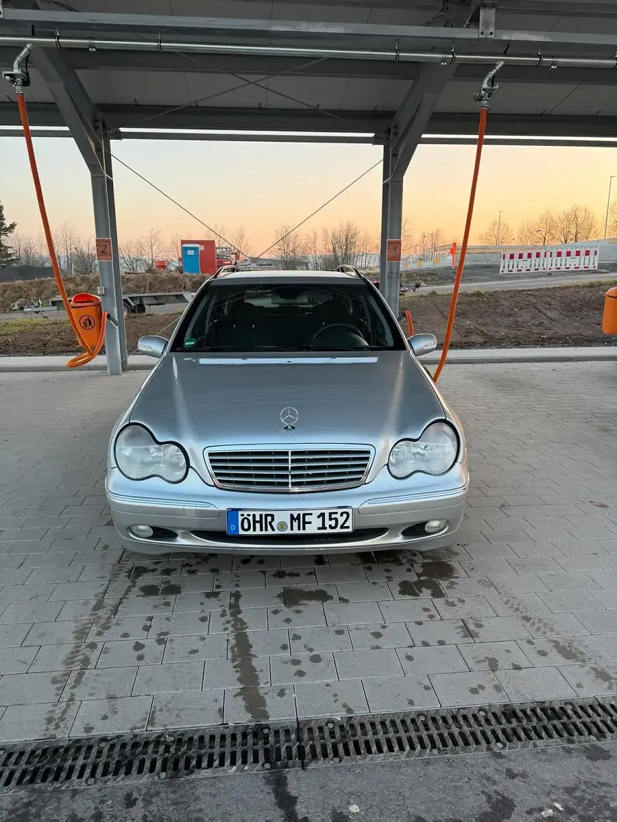 Gebraucht Mercedes C270 170 PS (125 kW) 2001 Grau Kombi