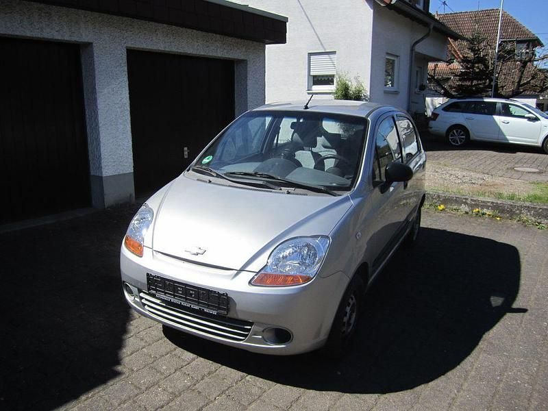 Gebraucht Chevrolet Matiz 52 PS (38 kW) 2009 Silber Kleinwagen