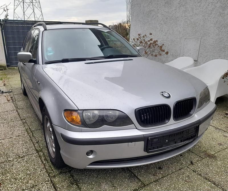Gebraucht BMW 316 116 PS (85 kW) 2004 Silber Kombi
